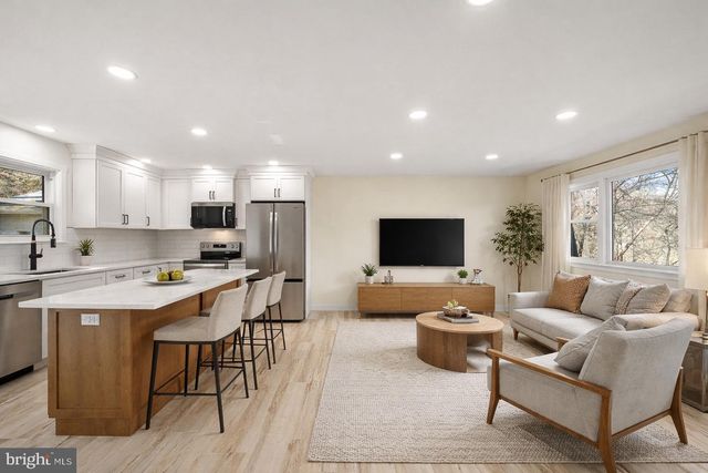 231 LAUREL BRIDGE RD, Landenberg, PA 19350