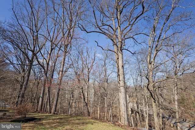 231 LAUREL BRIDGE RD, Landenberg, PA 19350