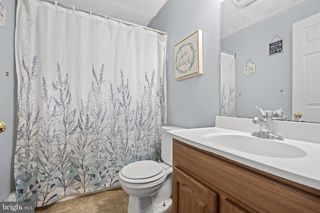 88 E 6TH AVE, Pine Hill, NJ 08021