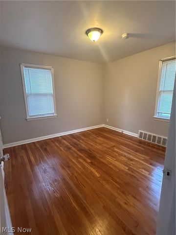5469 Thomas Street, Maple Heights, OH 44137
