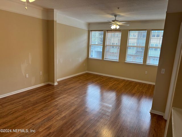 8550 TOUCHTON Road 1323, Jacksonville, FL 32216