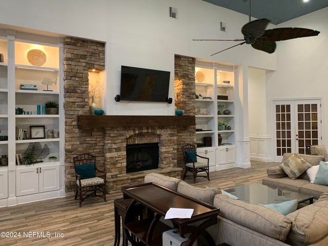 8550 TOUCHTON Road 1323, Jacksonville, FL 32216