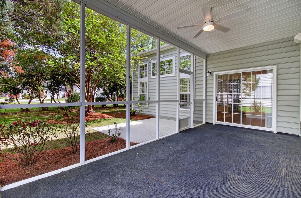Image 35 of property listing at 152 Back Tee Circle, Summerville, SC 29485
