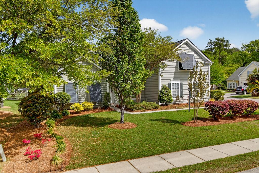 Image 43 of property listing at 152 Back Tee Circle, Summerville, SC 29485