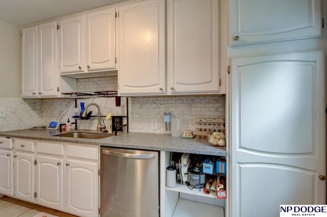3164 Ida Street, Omaha, NE 68112