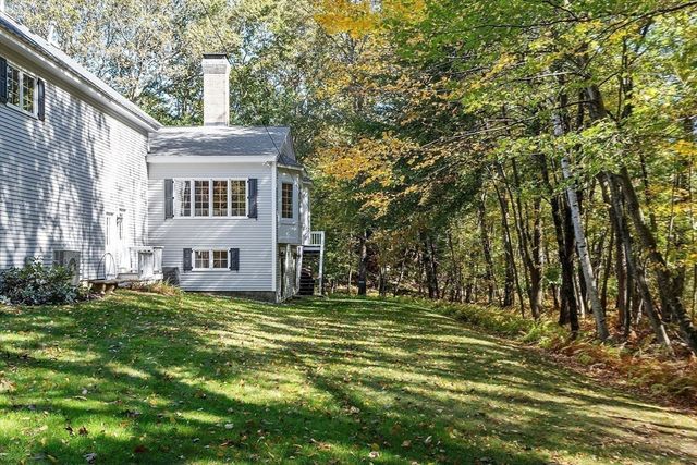9 Garland Rd, Lincoln, MA 01773