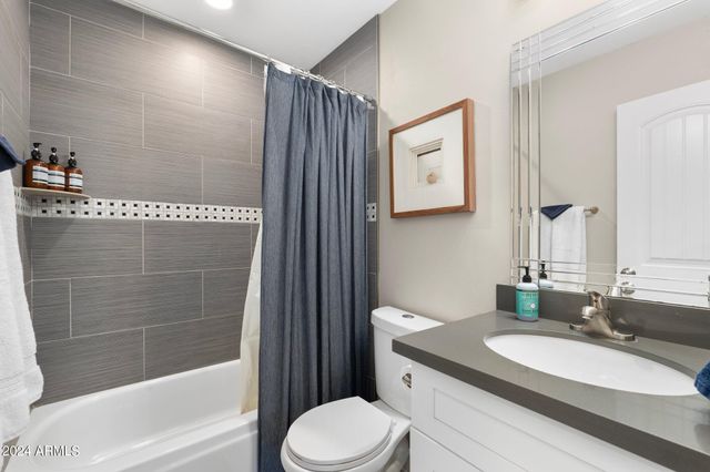 2025 N 66th Street, Scottsdale, AZ 85257