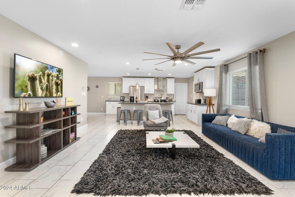 2025 N 66th Street, Scottsdale, AZ 85257