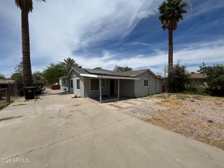 34 N 30th Drive, Phoenix, AZ 85009