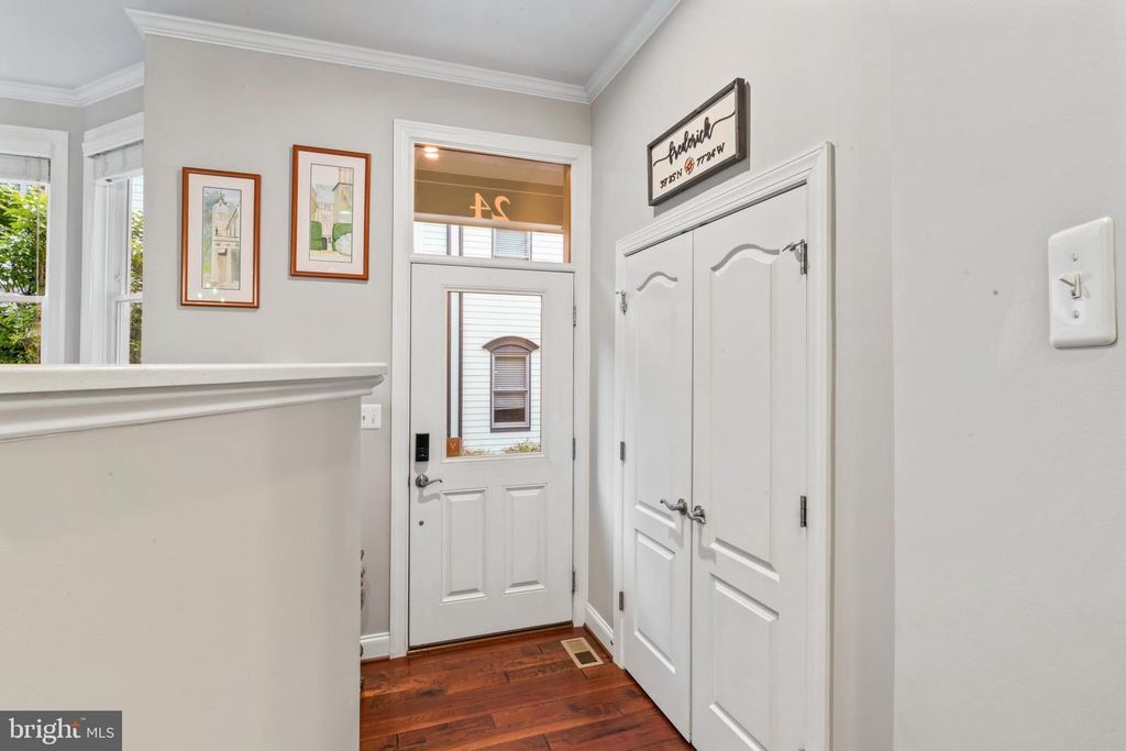Image 22 of property listing at 24 MAXWELL SQ, Frederick, MD 21701