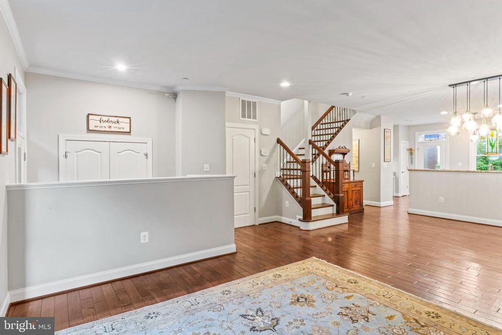 Image 24 of property listing at 24 MAXWELL SQ, Frederick, MD 21701