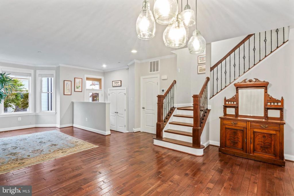 Image 26 of property listing at 24 MAXWELL SQ, Frederick, MD 21701
