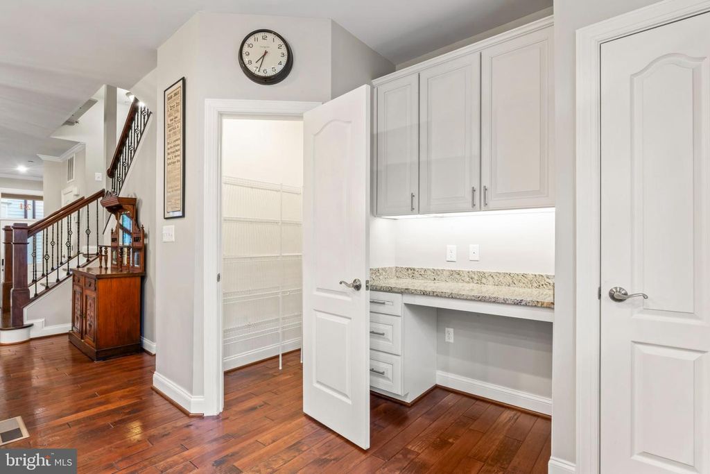 Image 30 of property listing at 24 MAXWELL SQ, Frederick, MD 21701