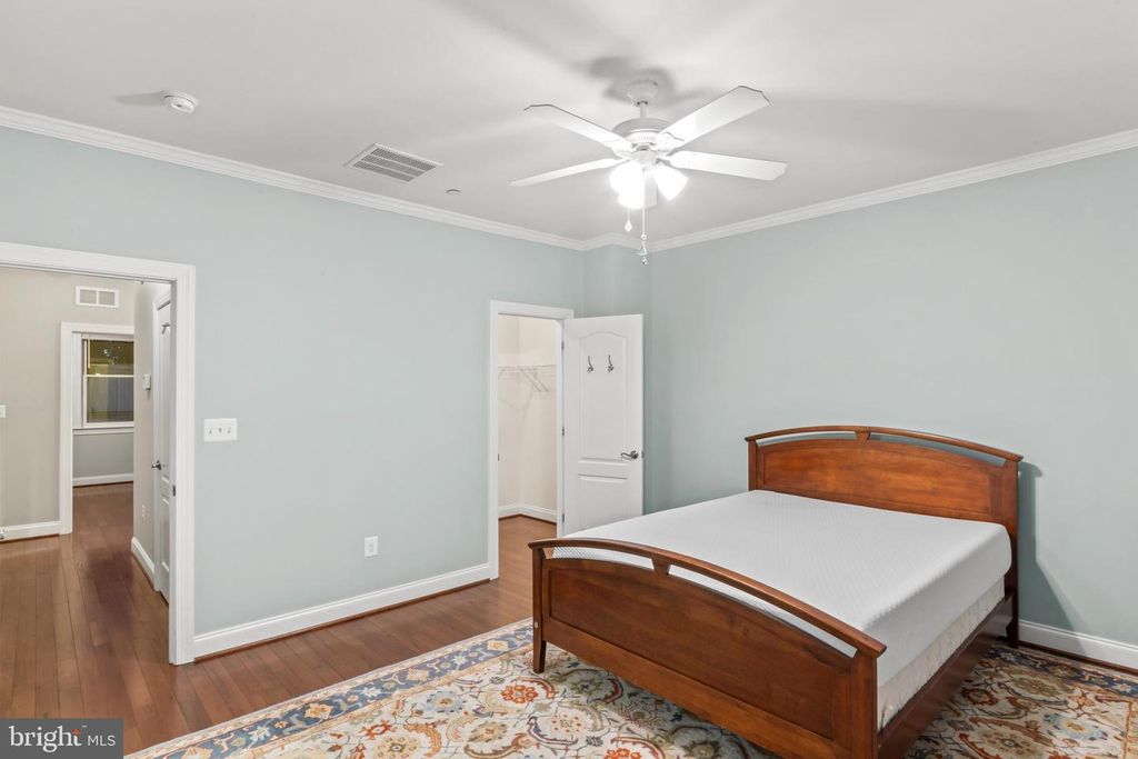 Image 31 of property listing at 24 MAXWELL SQ, Frederick, MD 21701