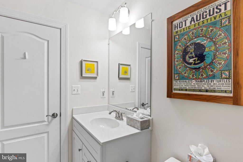 Image 46 of property listing at 24 MAXWELL SQ, Frederick, MD 21701