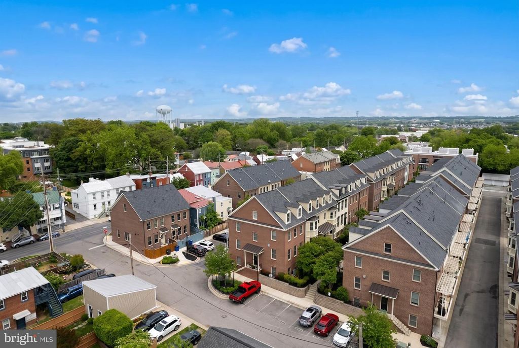 Image 52 of property listing at 24 MAXWELL SQ, Frederick, MD 21701