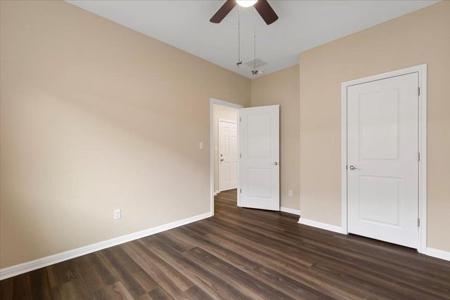 111 Crooked TRL, Bastrop, TX 78602