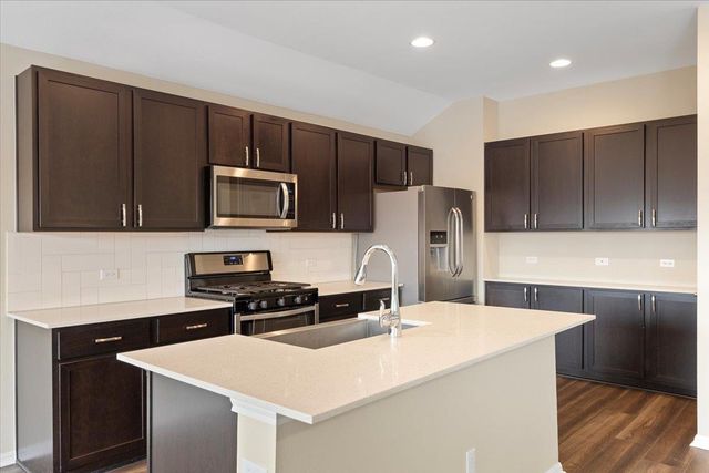 111 Crooked TRL, Bastrop, TX 78602