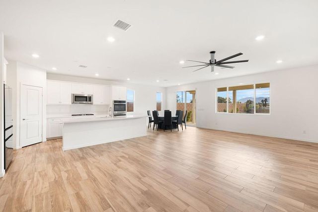 79329 Zamora Court, Indio, CA 92203