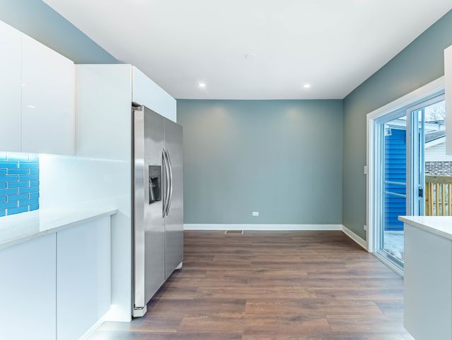 214 S Prospect Street, Marengo, IL 60152