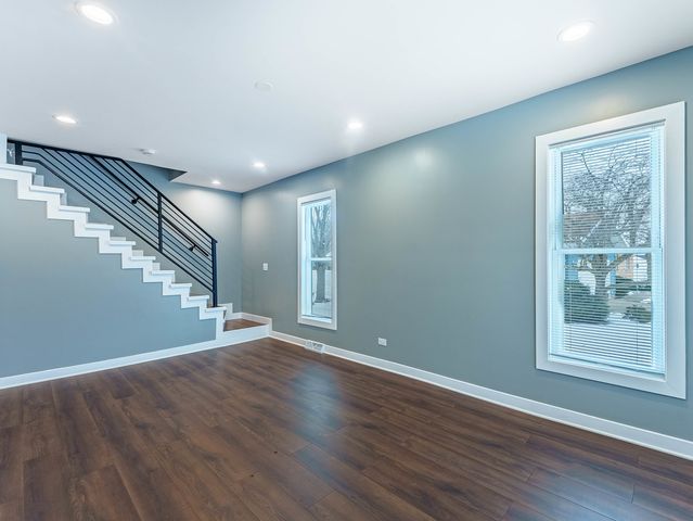 214 S Prospect Street, Marengo, IL 60152