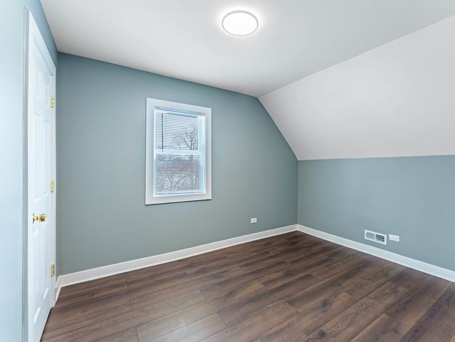 214 S Prospect Street, Marengo, IL 60152