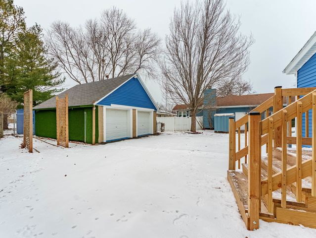 214 S Prospect Street, Marengo, IL 60152