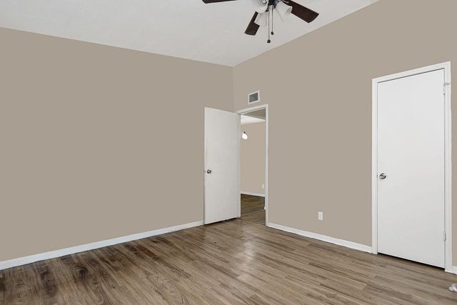 9550 Deering Drive 410, Houston, TX 77036