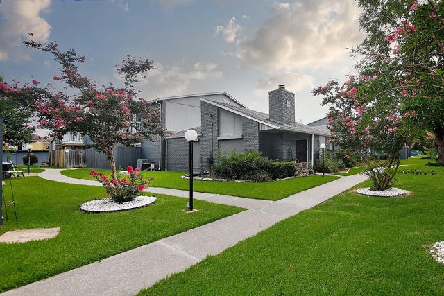 9550 Deering Drive 410, Houston, TX 77036