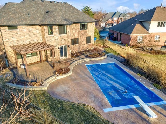 18758 Chestnut Court, Mokena, IL 60448