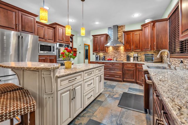 18758 Chestnut Court, Mokena, IL 60448