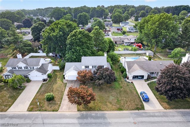 1667 Cadbury Street NW, Massillon, OH 44646