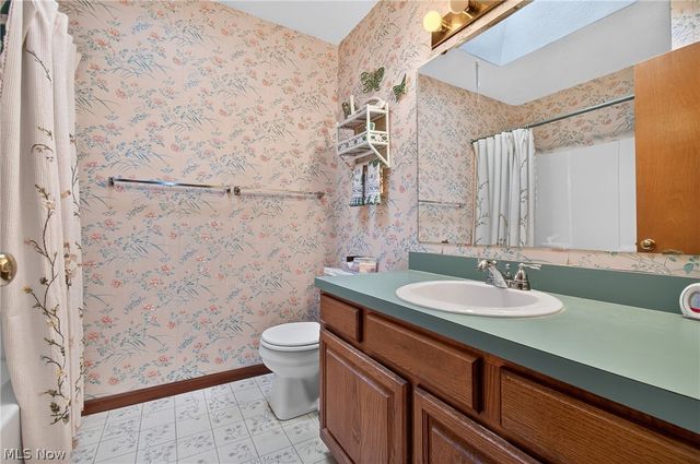 1667 Cadbury Street NW, Massillon, OH 44646