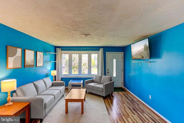 2908 GOHN DR, Willow Grove, PA 19090
