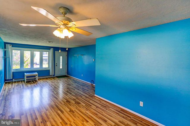 2908 GOHN DR, Willow Grove, PA 19090