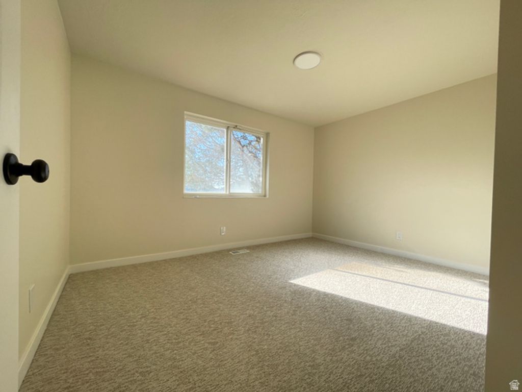 Image 20 of property listing at 3762 S PAINE RD #118, Magna, UT 84044