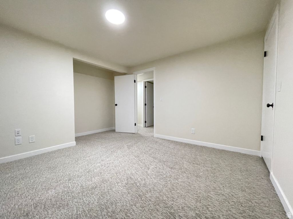 Image 36 of property listing at 3762 S PAINE RD #118, Magna, UT 84044