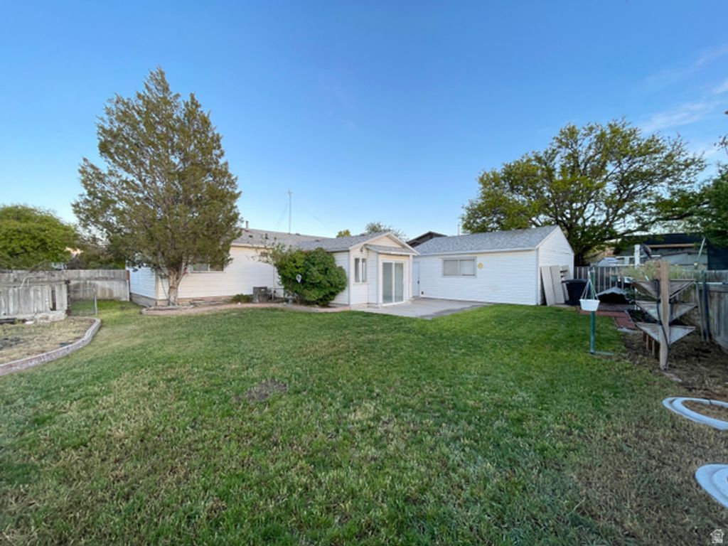 Image 41 of property listing at 3762 S PAINE RD #118, Magna, UT 84044