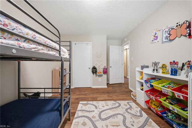1756 Solar LN, Virginia Beach, VA 23456