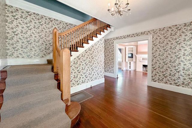 712 West Street, Hollister, CA 95023