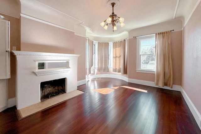 712 West Street, Hollister, CA 95023