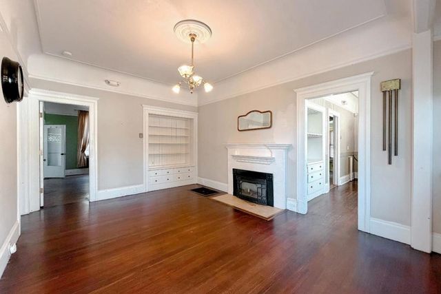 712 West Street, Hollister, CA 95023