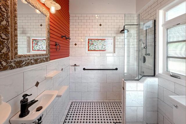 712 West Street, Hollister, CA 95023