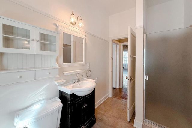 712 West Street, Hollister, CA 95023