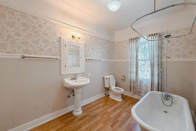 712 West Street, Hollister, CA 95023