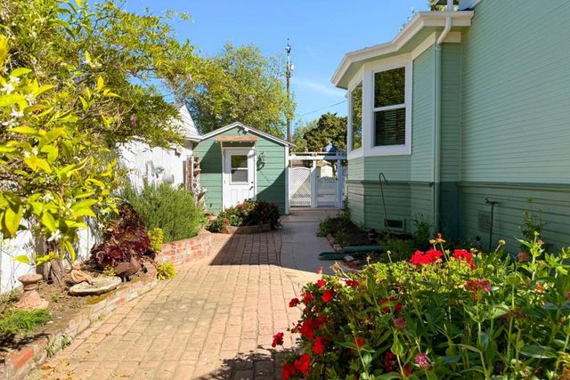 712 West Street, Hollister, CA 95023