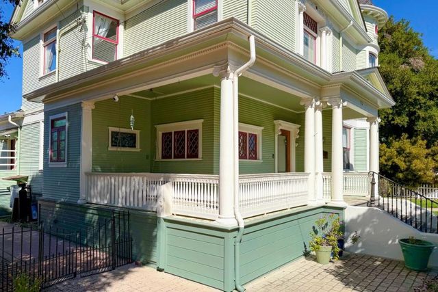 712 West Street, Hollister, CA 95023