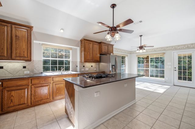 108 Trunkwood, Grapevine, TX 76051