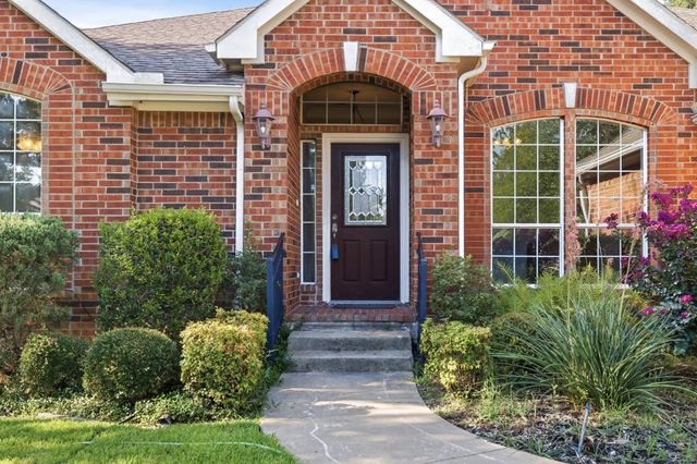 108 Trunkwood, Grapevine, TX 76051