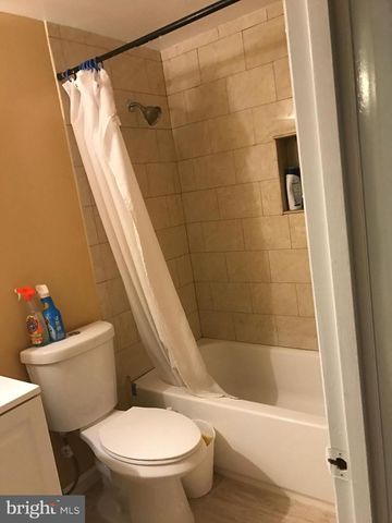 8910 CENTERWAY RD, Gaithersburg, MD 20879